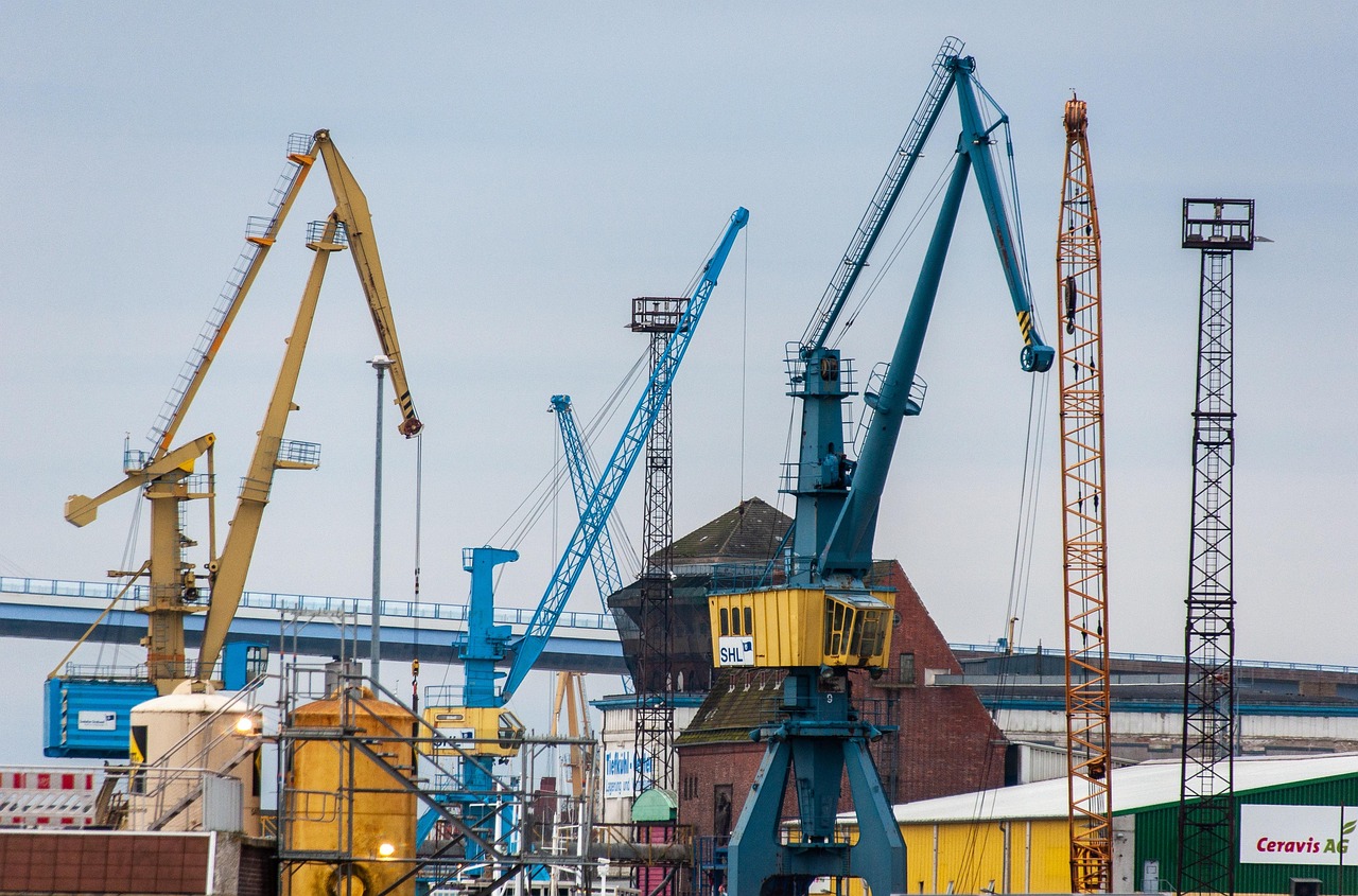 Cranes, industry, crane system — Scaling Personal Connections: Navigating Private Messaging at Scale