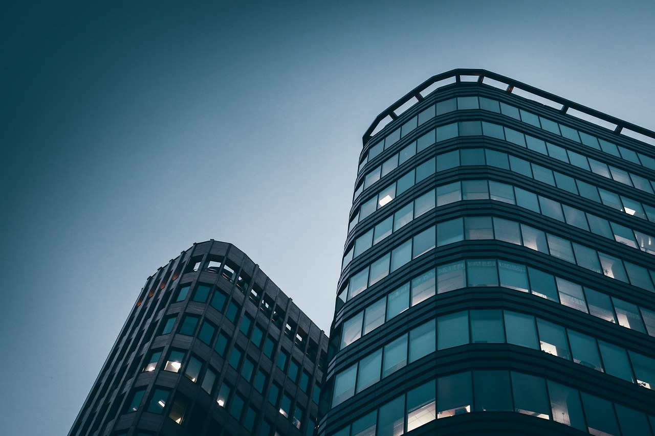 Building, city, business — Unveiling the Strategies of Top Influence Marketing Agencies