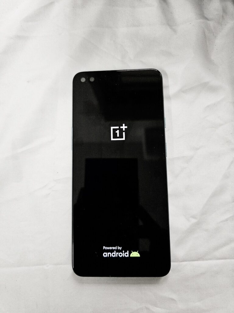 smartphone prices India